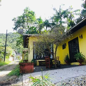 https://villa-rancho-caicara.santa-catarina-brasil.com